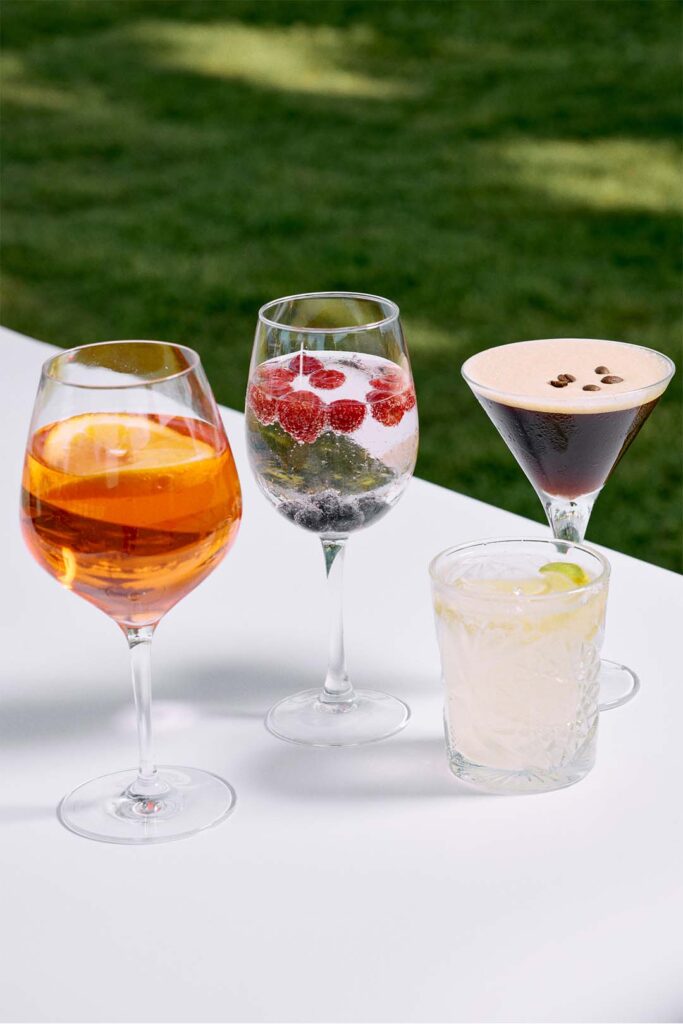 drinks cocktails Outdoor cocktail reception at officers mess - corporate function venue brisbane